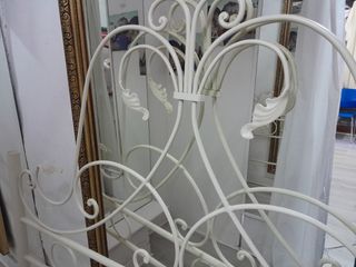 Cabecero metal lacado en blanco roto