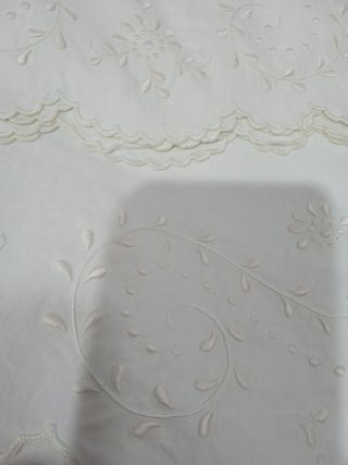 juego de sabanas antiguas bordadas