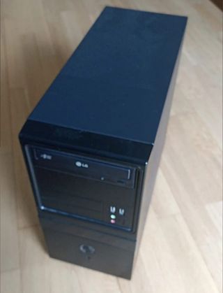 Ordenador  con Monitor