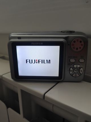 Cámara fotos Fujifilm finepix A800