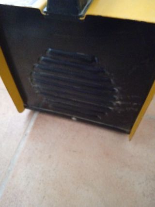 Soldadora Pioner amarilla