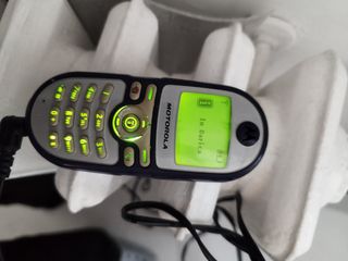 Telefoni cellulari (leggi descrizione)