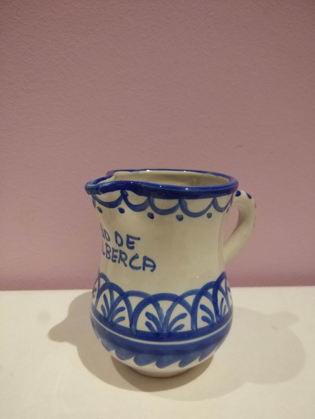 LOTE DE JARRAS DE CERÁMICA