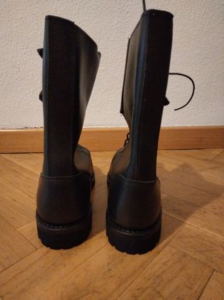 Botas de cuero 38