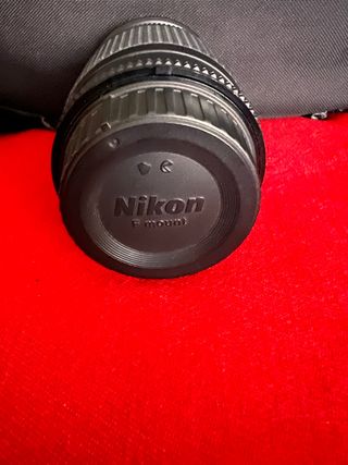 Teleobjetivo 28-80mm