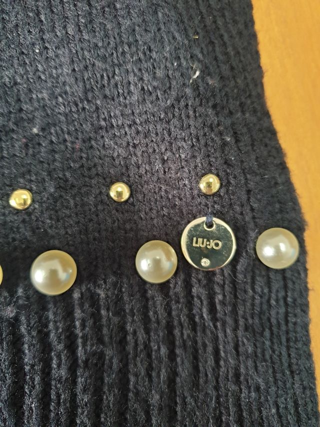 Sciarpa Liu-Jo nera con perline