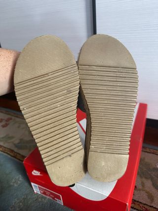 Sandalias azules de cuña