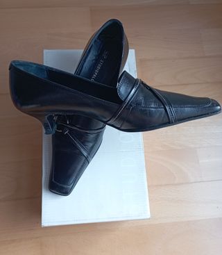 Zapatos negros tacón Studio Paloma