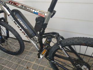 BICICLETA ELÉCTRICA SCOTT GENIUS eBIKE