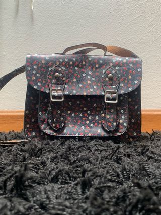 bolso zara con flores