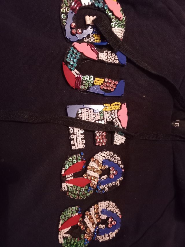 Sudadera guess negra