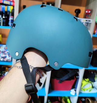 BMX CASI NUEVA CON CASCO Y ACCESORIOS