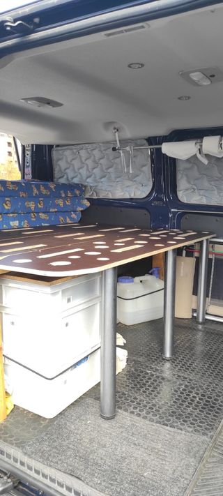 Cama ford transit custom 