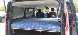 Cama ford transit custom 