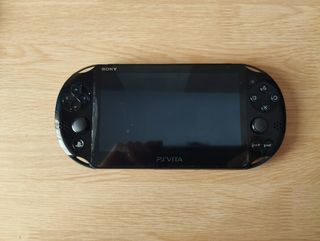 Psvita con tarjeta 8gb+ 7 juegos + Caja y estuche