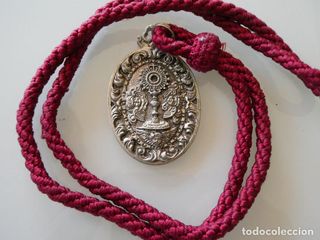 MEDALLA MEDALLÓN RELIGIOSO. HERMANDAD JESÚS NAZARE