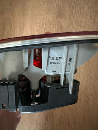 PILOTOS PORTÓN E46 BERLINA