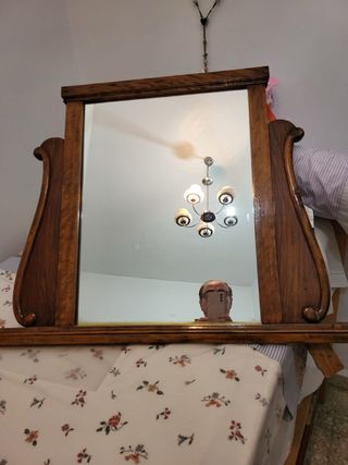 Espejo antiguo