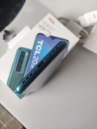 TCL 20 SE