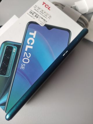 TCL 20 SE