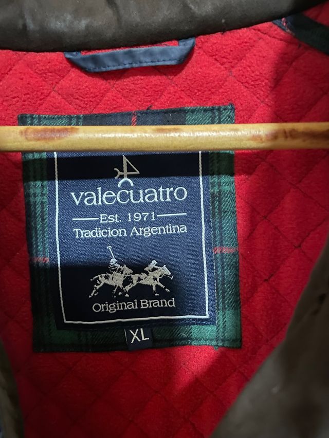 Chaleco  mujer VALECUATRO