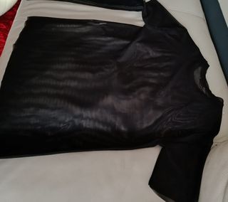 CAMISETA TRASPARENTE NEGRA
