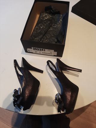 Zapato tacón fiesta boda plata negro piel