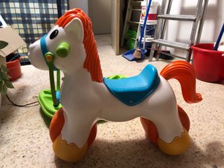 Correpasillos con balancín