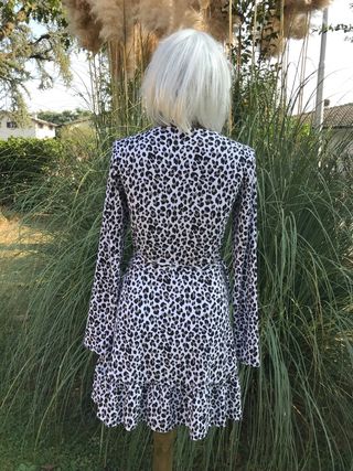 ABITINO/VESTAGLIETTA TG. S H&M