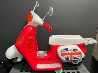 MUÑECA NANCY CON MOTO