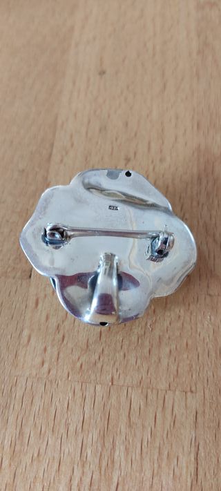 Broche de plata flor. N61