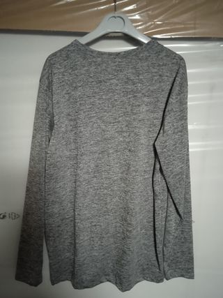 Vendo camiseta de hombre a estrenar 