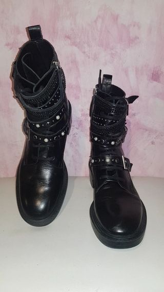 Botas Zara.De piel 