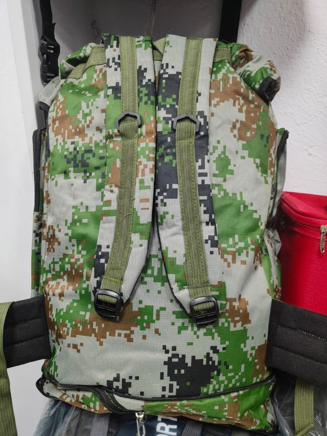 🎒Mochila de camuflaje para montañismo ⛺🏕️