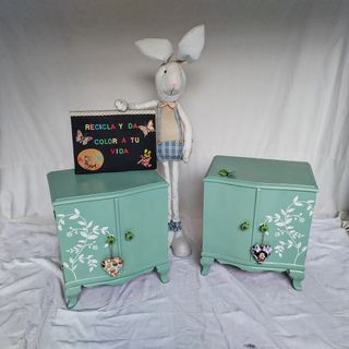 Mesillas antiguas recicladas