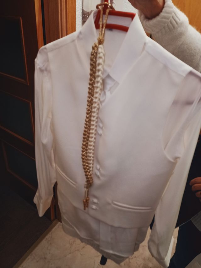 Traje de comunión niño