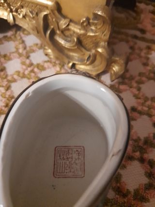 Pareja de zapatos chinos antiguos