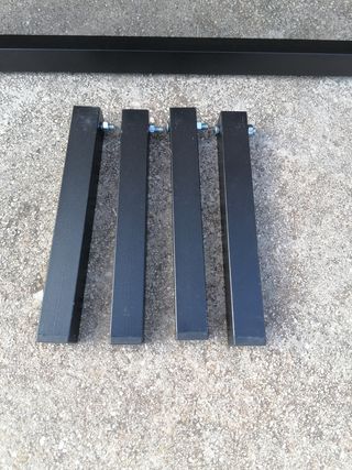 somier nuevo con sus patas de Ikea 90 por 200 cm