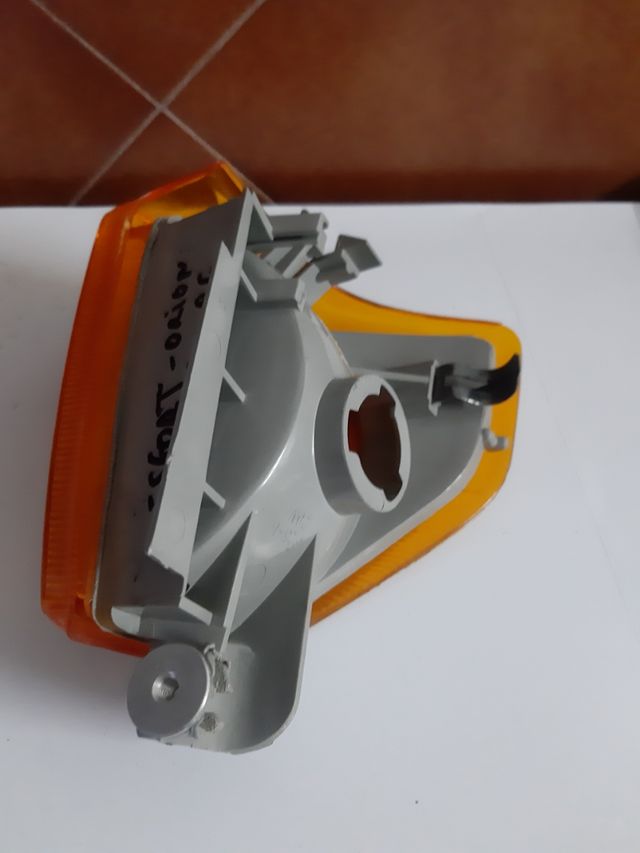 Piloto delantero Ford Escort