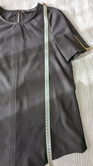 Camisa negra Zara