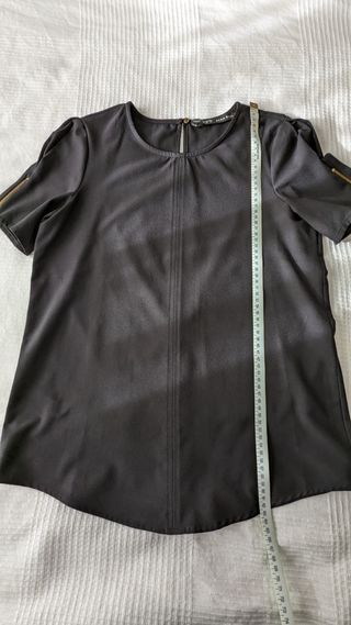 Camisa negra Zara