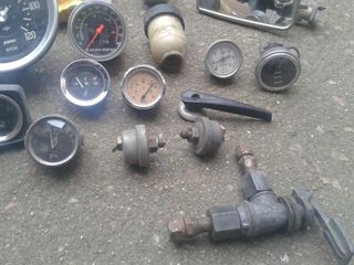 PIEZAS COCHE CLASICO