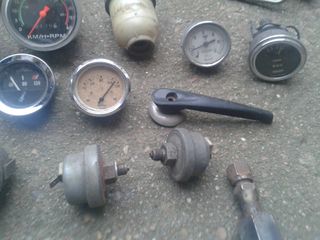 PIEZAS COCHE CLASICO