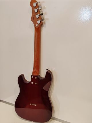 252e- 199eNuevo Ukelele tenor eléctrico