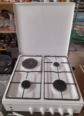 Hornilla gas butano horno eléctrico marca Zanussi