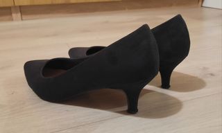 Zapatos de salón de ante