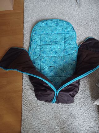 Funda silla de paseo muy abrigada