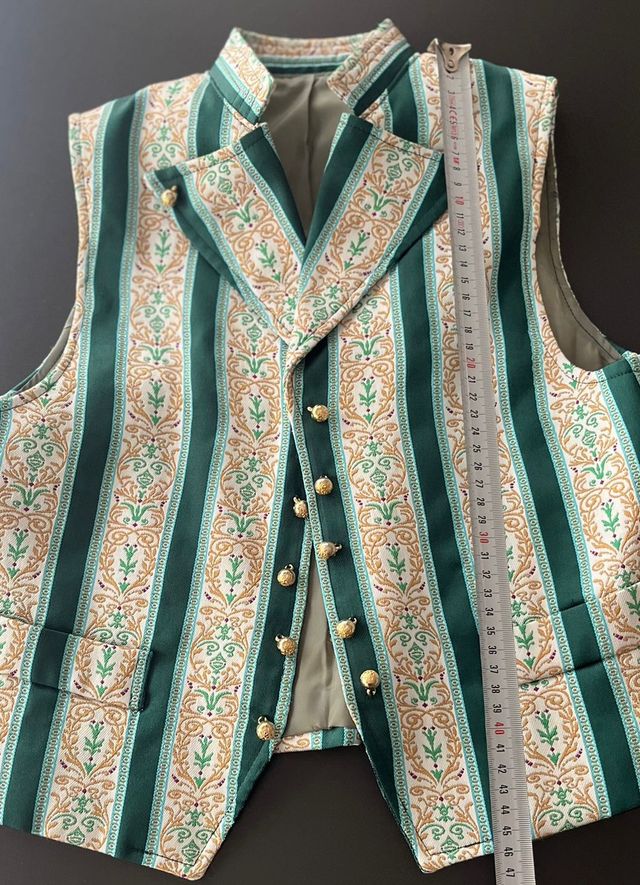 Traje saragüell de 8 a 10 años +/-