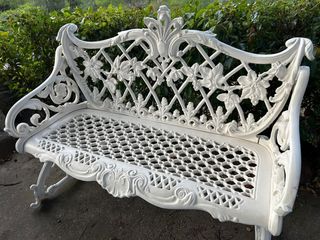 Banco jardin aluminio fundido.