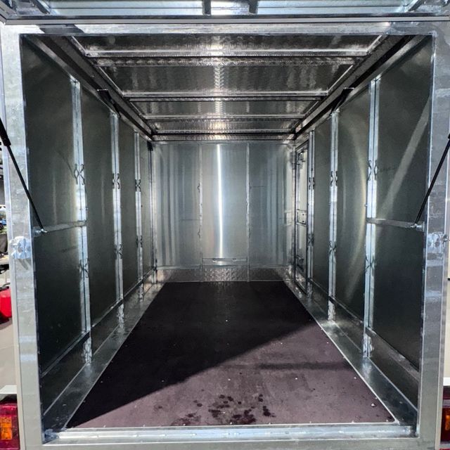 Remolque Composite Paquetero 2025